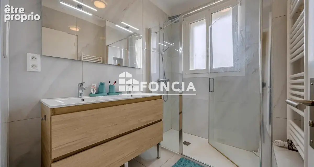 Aix les bains- Coup de cœur – Appartement T3 rénové avec 2 terrasses et vue montagnes - photo 10