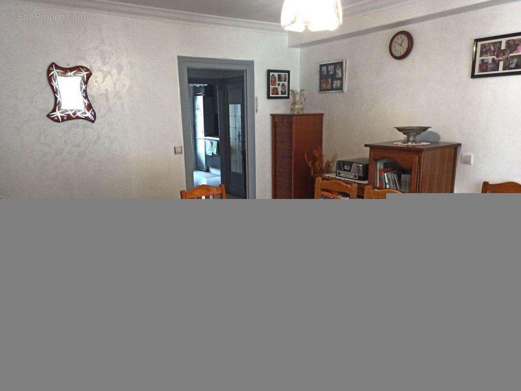 Appartement à SAINT-ETIENNE