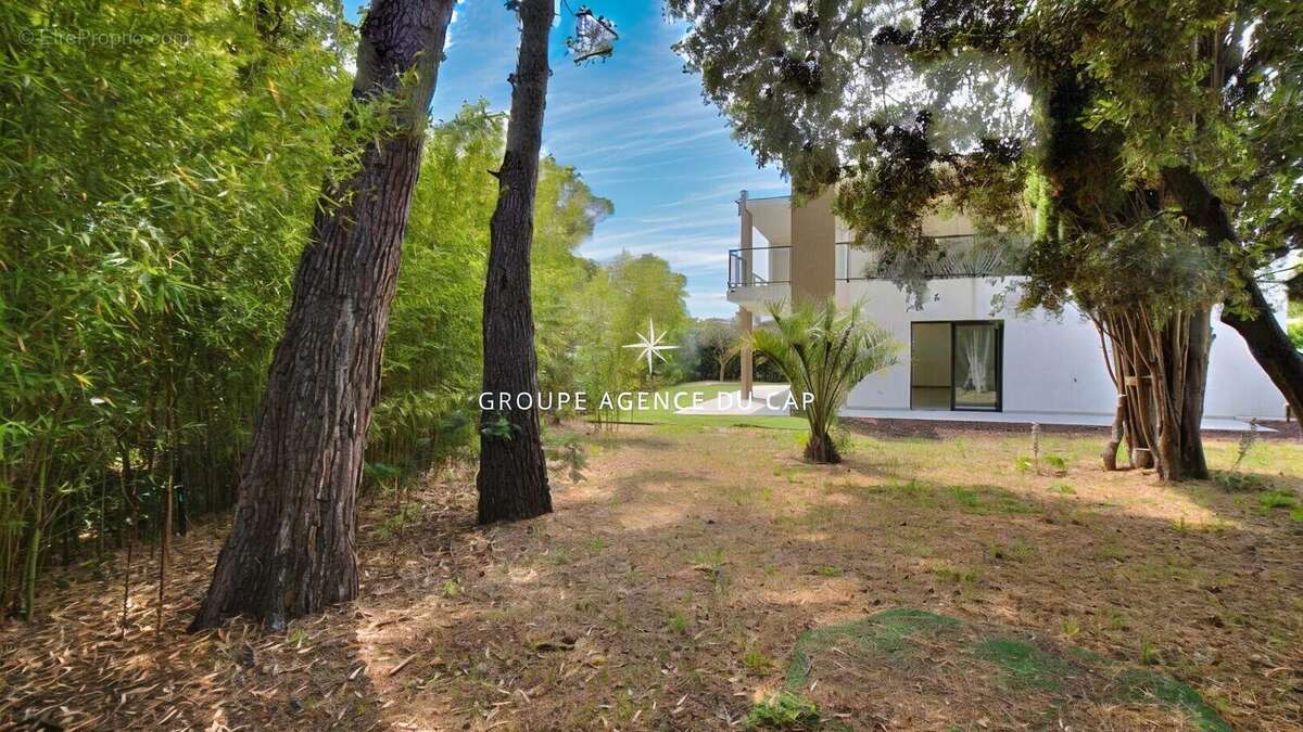 Maison à SAINT-RAPHAEL