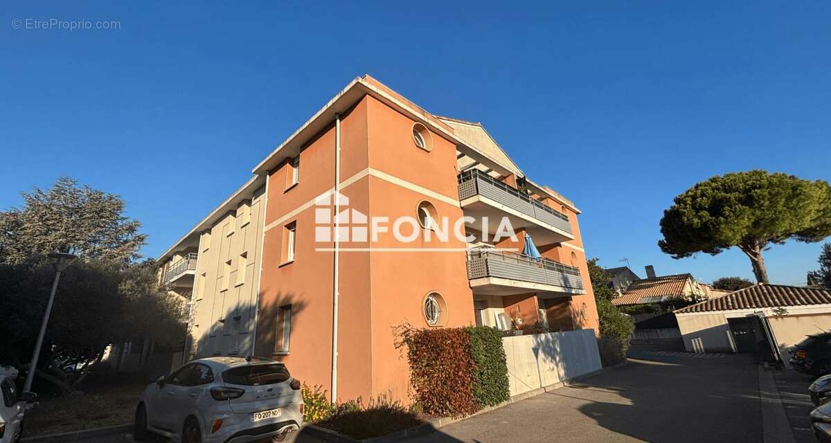 Appartement à LUNEL