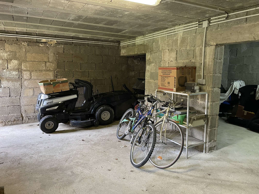 Maison à SAINTE-GENEVIEVE