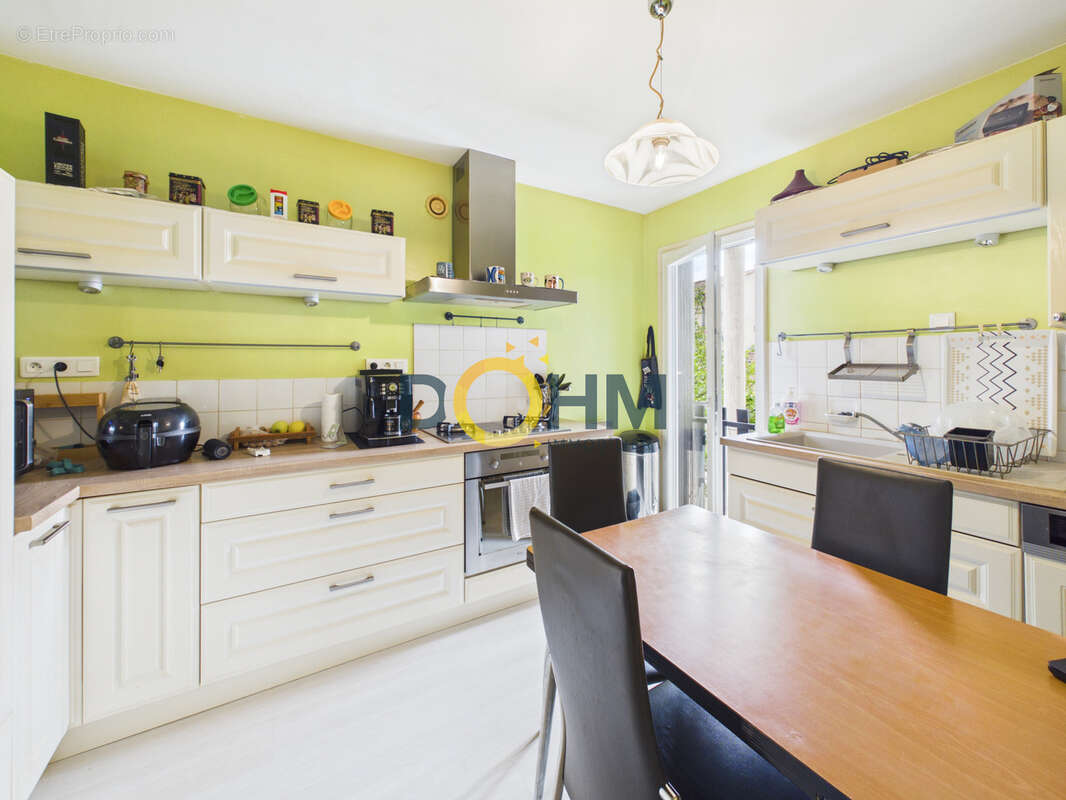 Appartement à VALS-PRES-LE-PUY