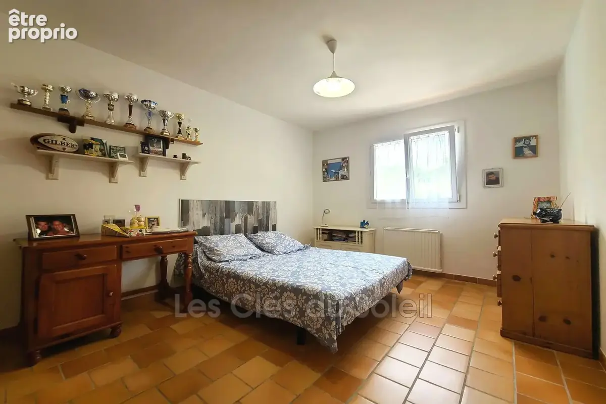 Maison 5 pièces 117 m² à vendre à Cuers (83390) - photo 6
