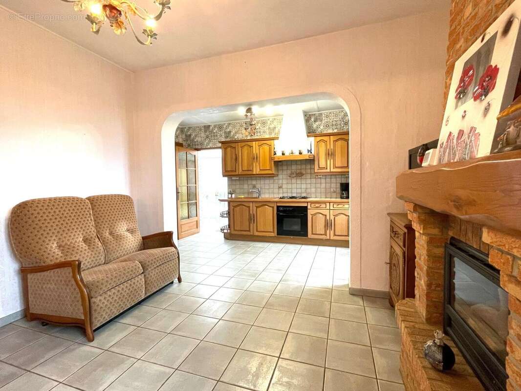 Photo 2 - Maison à ESTAIRES