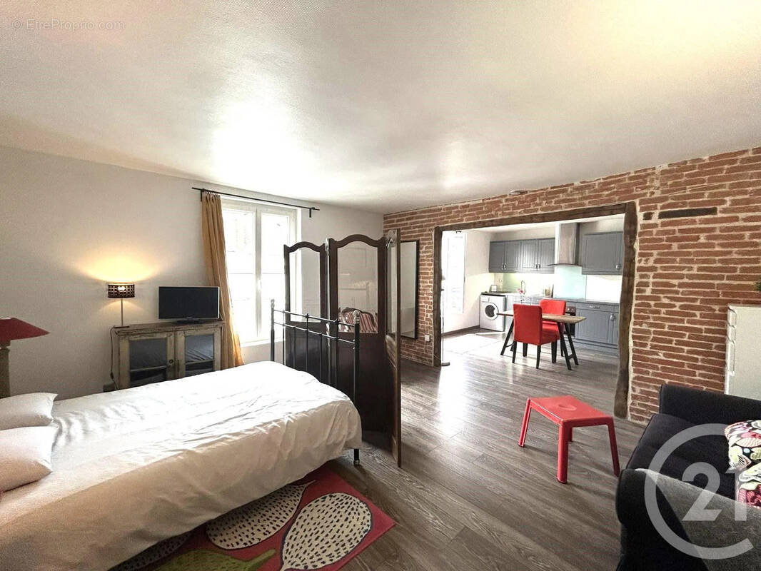Appartement à FONTAINEBLEAU