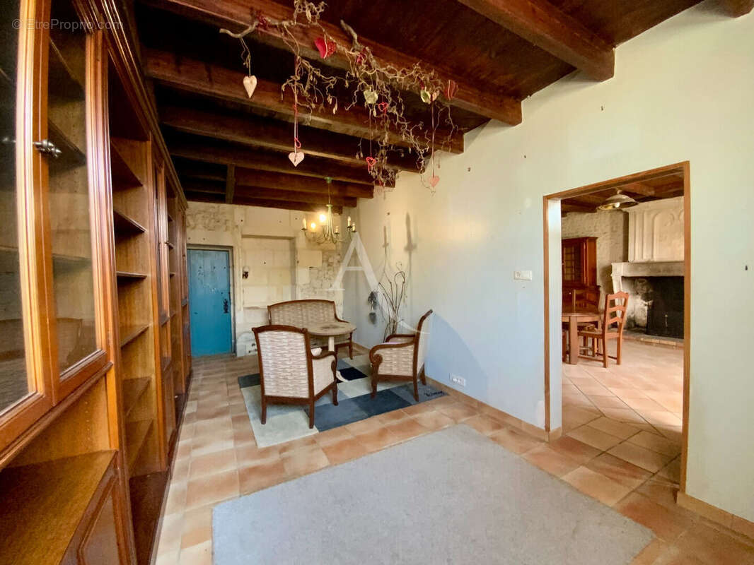 Maison à SAINTES