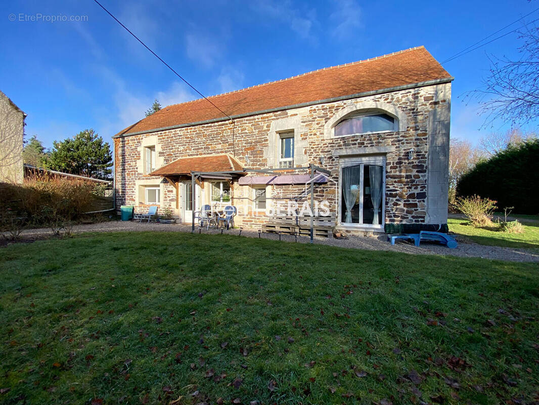 Maison à LA BELLIERE