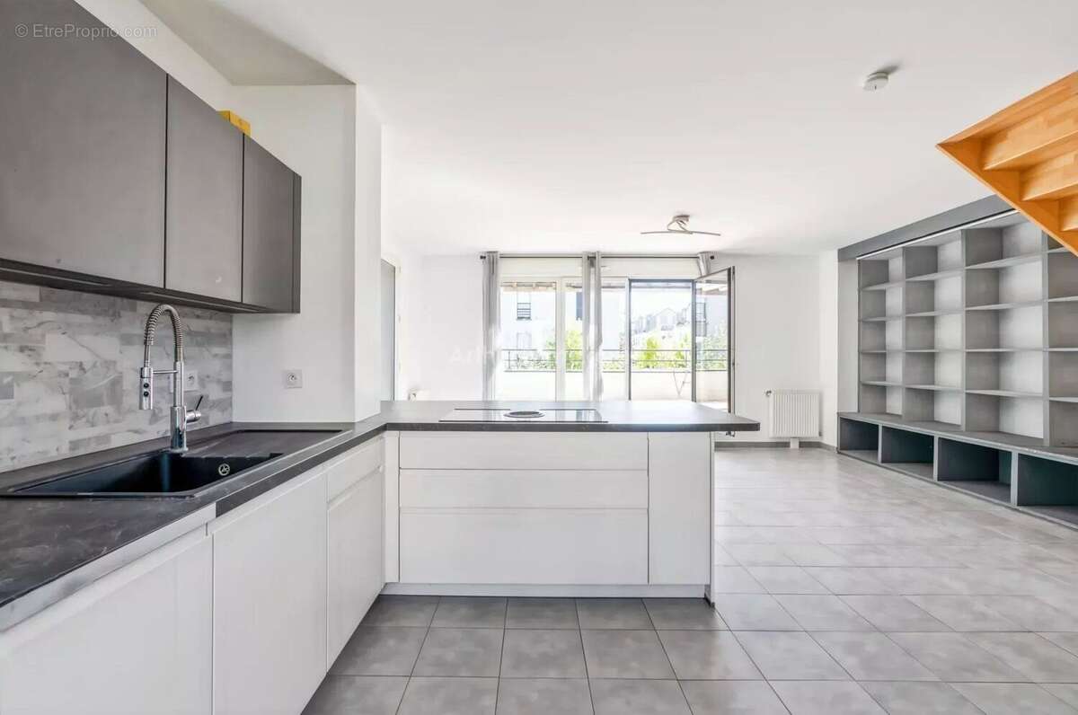 Appartement à MONTEVRAIN