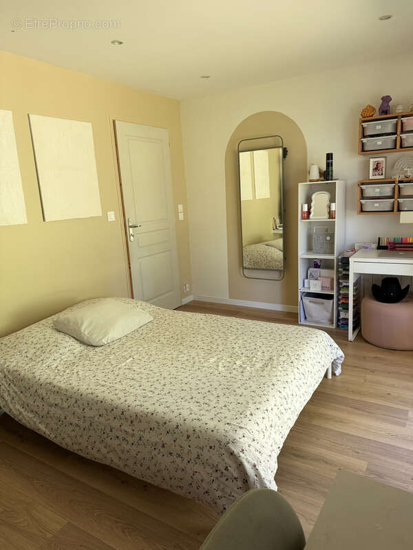 Maison à SAINT-LAURENT-DE-BREVEDENT