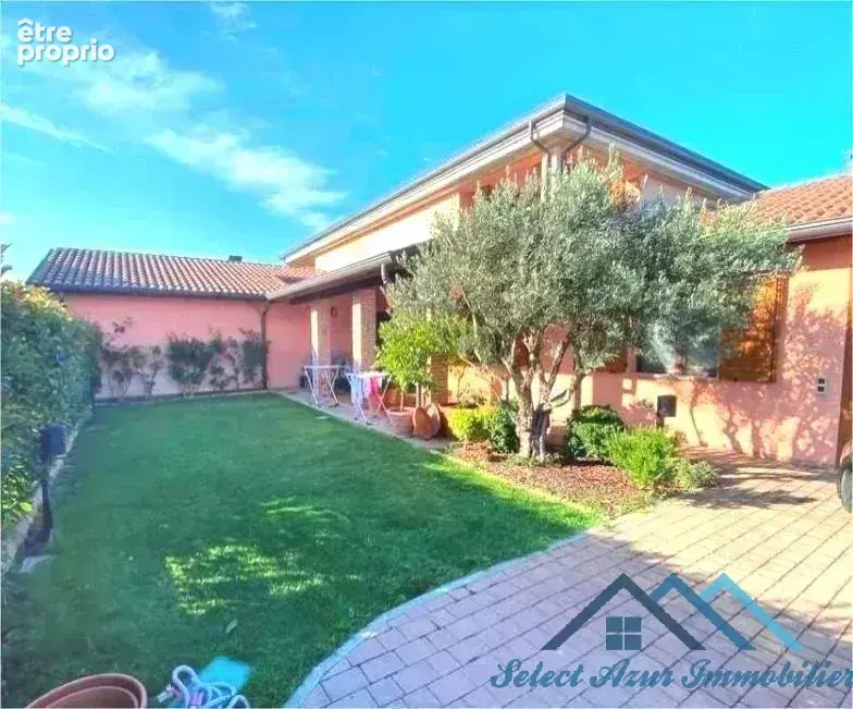 Maison 6 pièces 176 m² à vendre à Grasse (06130) - photo 3