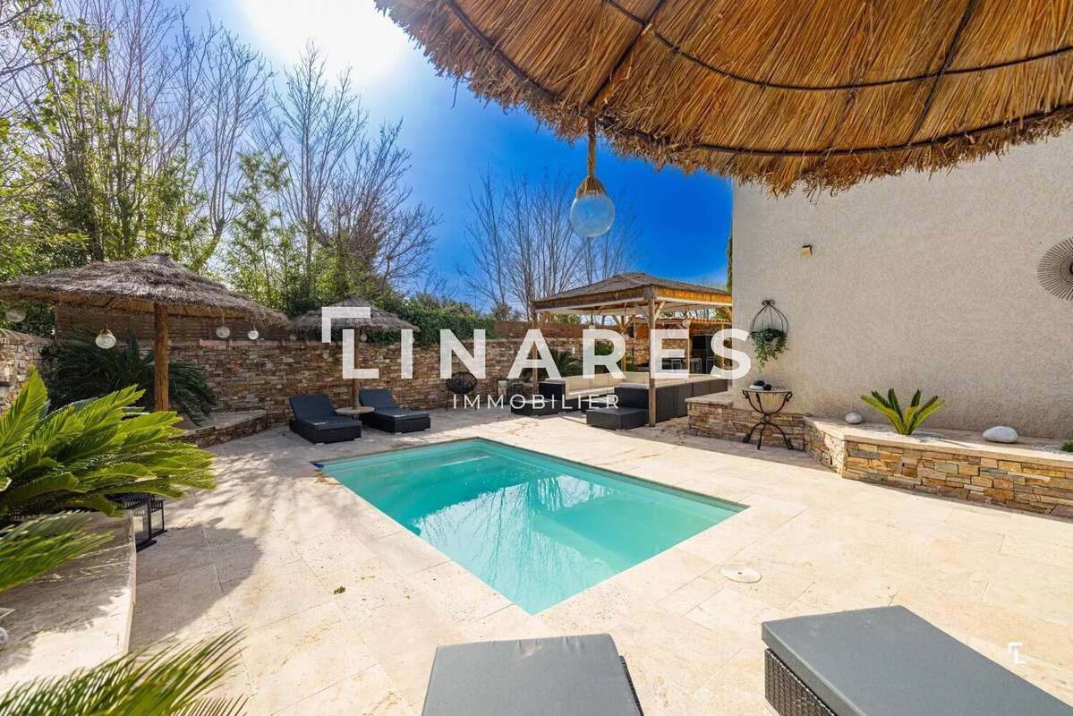 L'IMPRENABLE - Maison T8 de  200m²  + 2 Piscines - Parcelle 1600m² - 13013 Les Médecins - photo 17