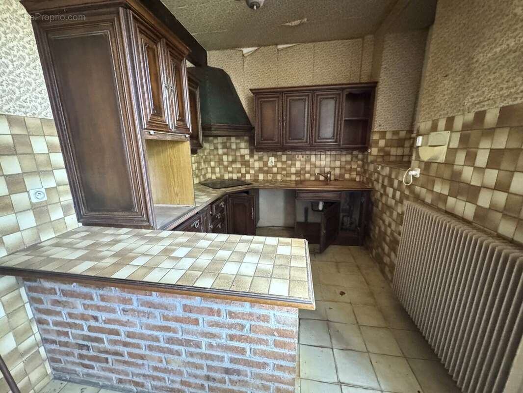 Maison à SAINT-VICTOR