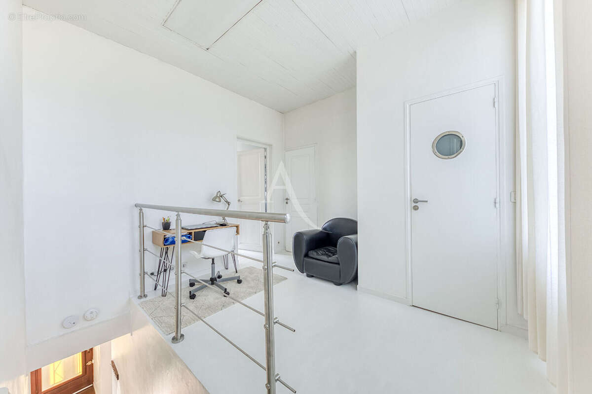 Maison à CHAMPS-SUR-MARNE