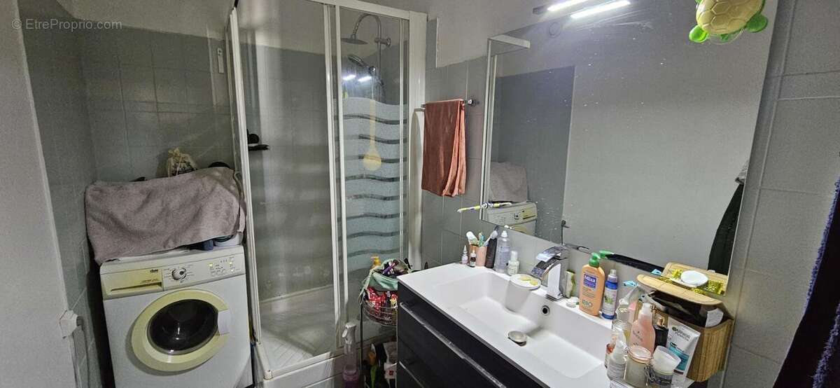 Appartement à CHENOVE