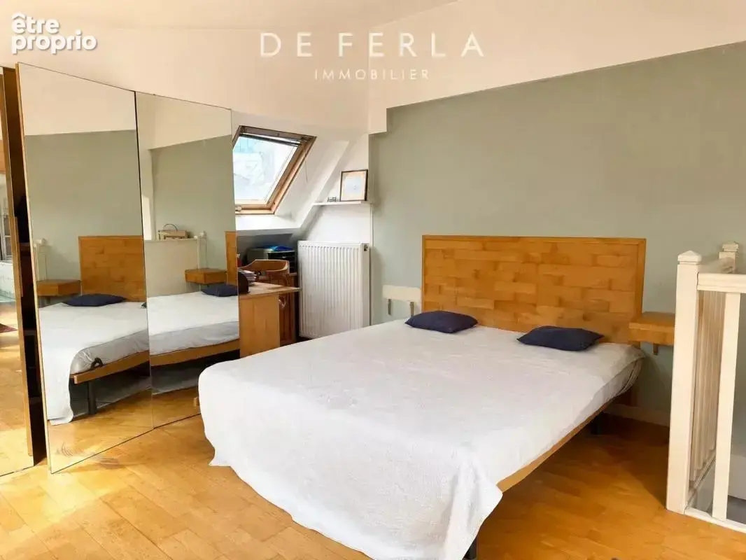MONTPARNASSE/GAÎTÉ : Duplex en dernier étage avec terrasse, Paris 14e - photo 8