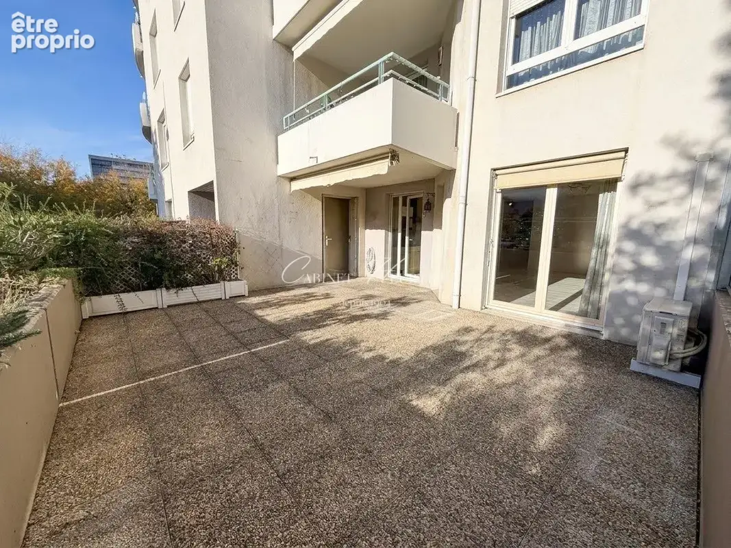 Appartement 2 pièces 58 m² à vendre à Echirolles (38130) - photo 3
