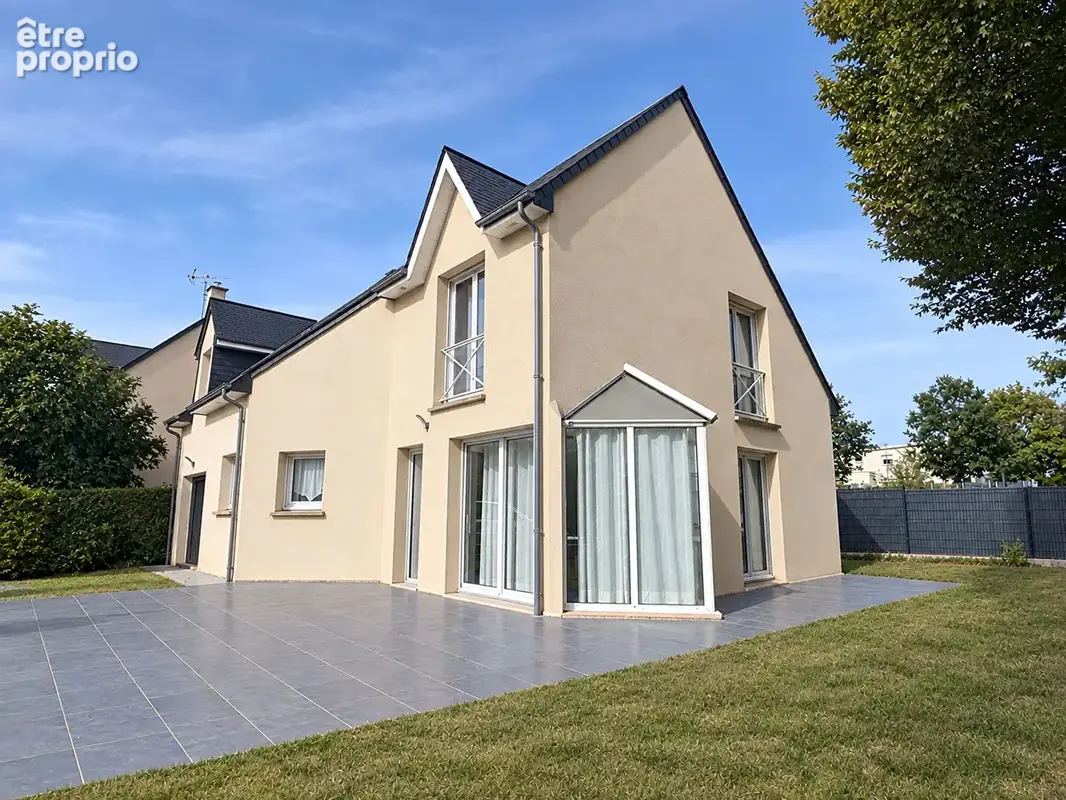 Maison à LAVAL