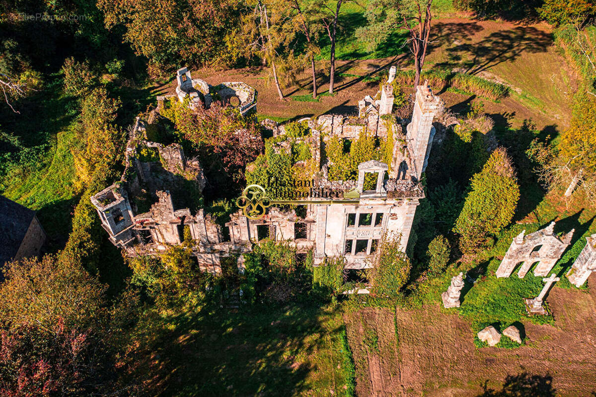 Maison à PLOUEGAT-GUERAND