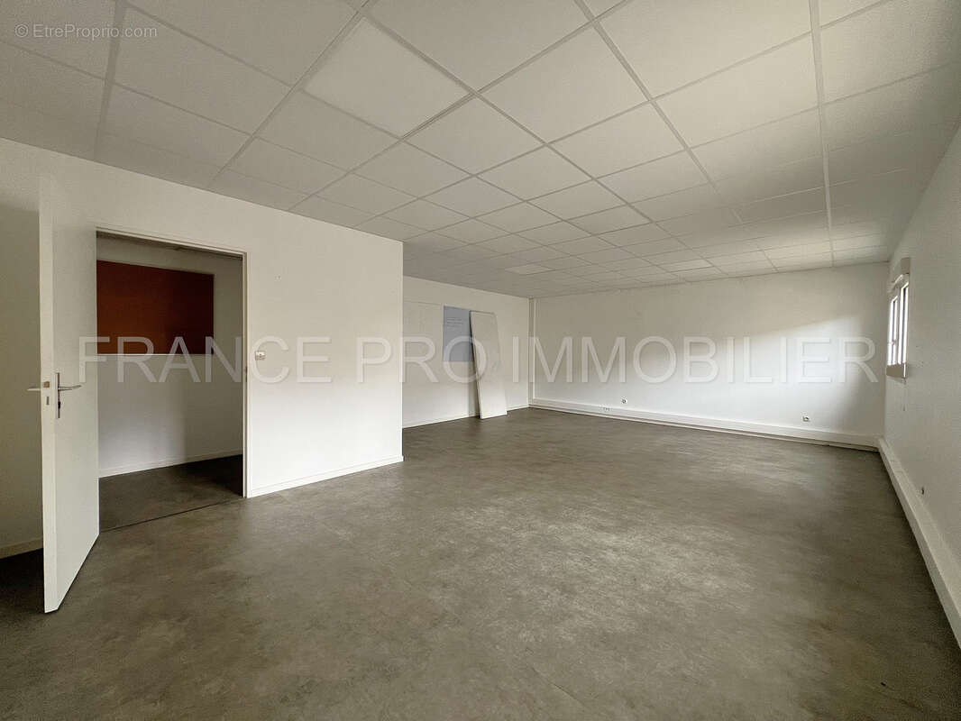 Commerce à CHERBOURG-OCTEVILLE