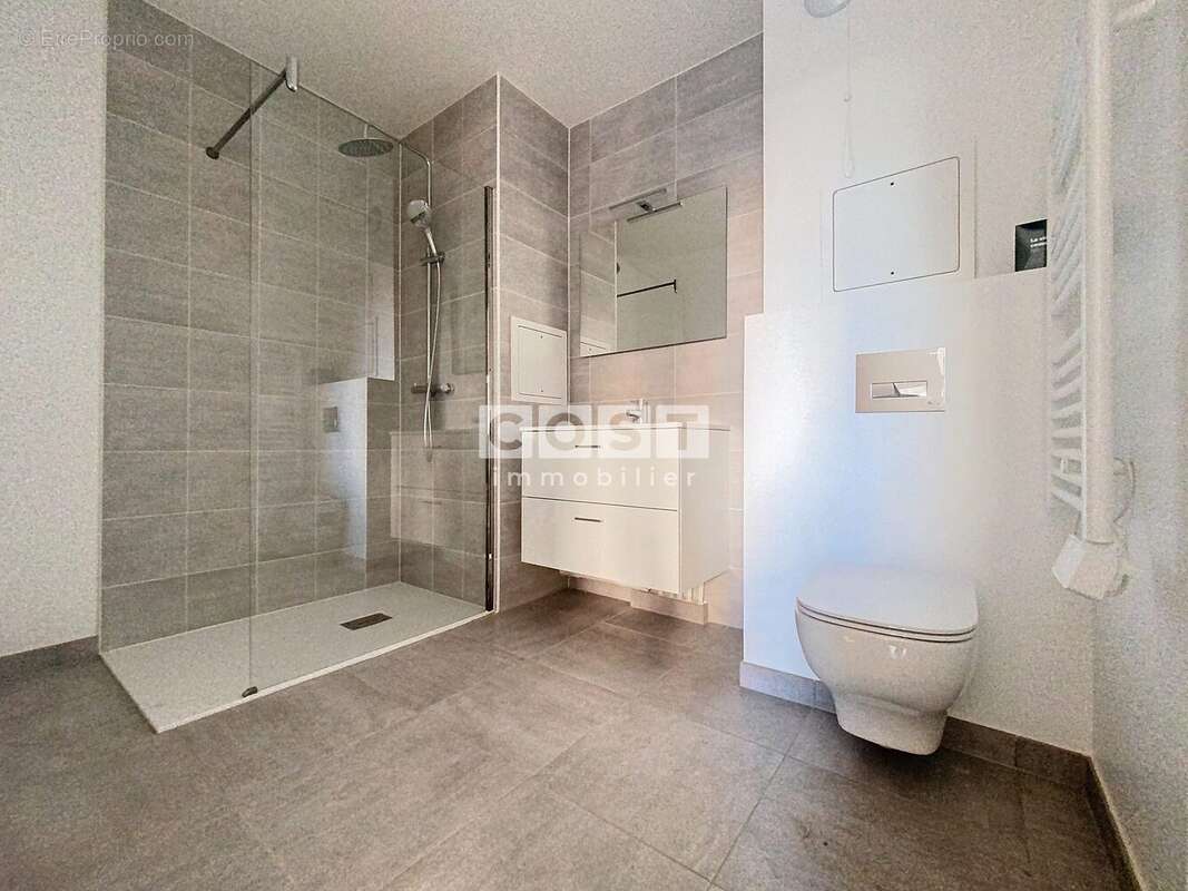Appartement à BOIS-COLOMBES