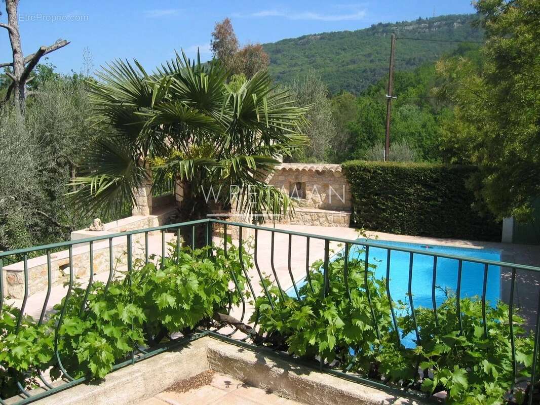 Maison à LE BAR-SUR-LOUP