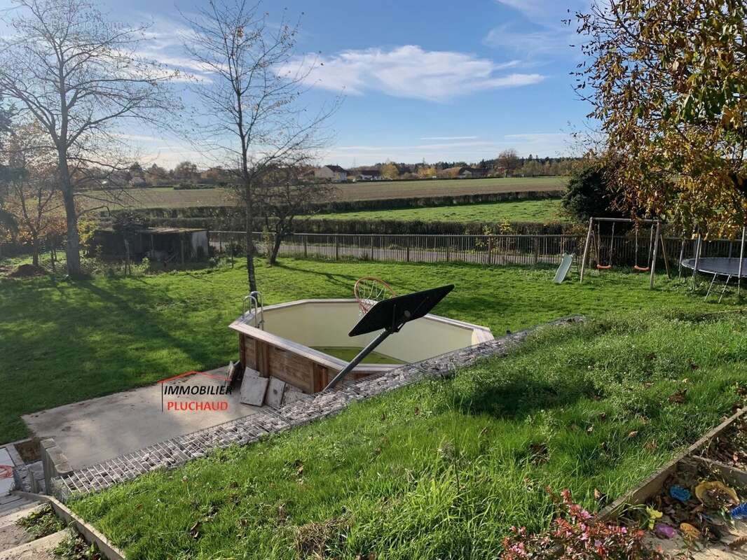 Maison à PARAY-LE-MONIAL