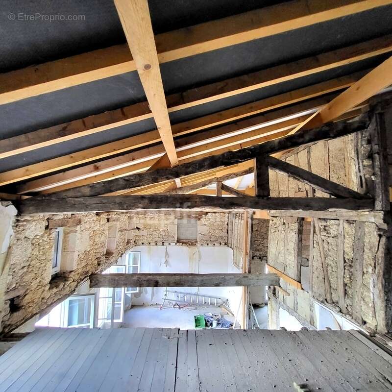 Appartement à SAINT-CLAR