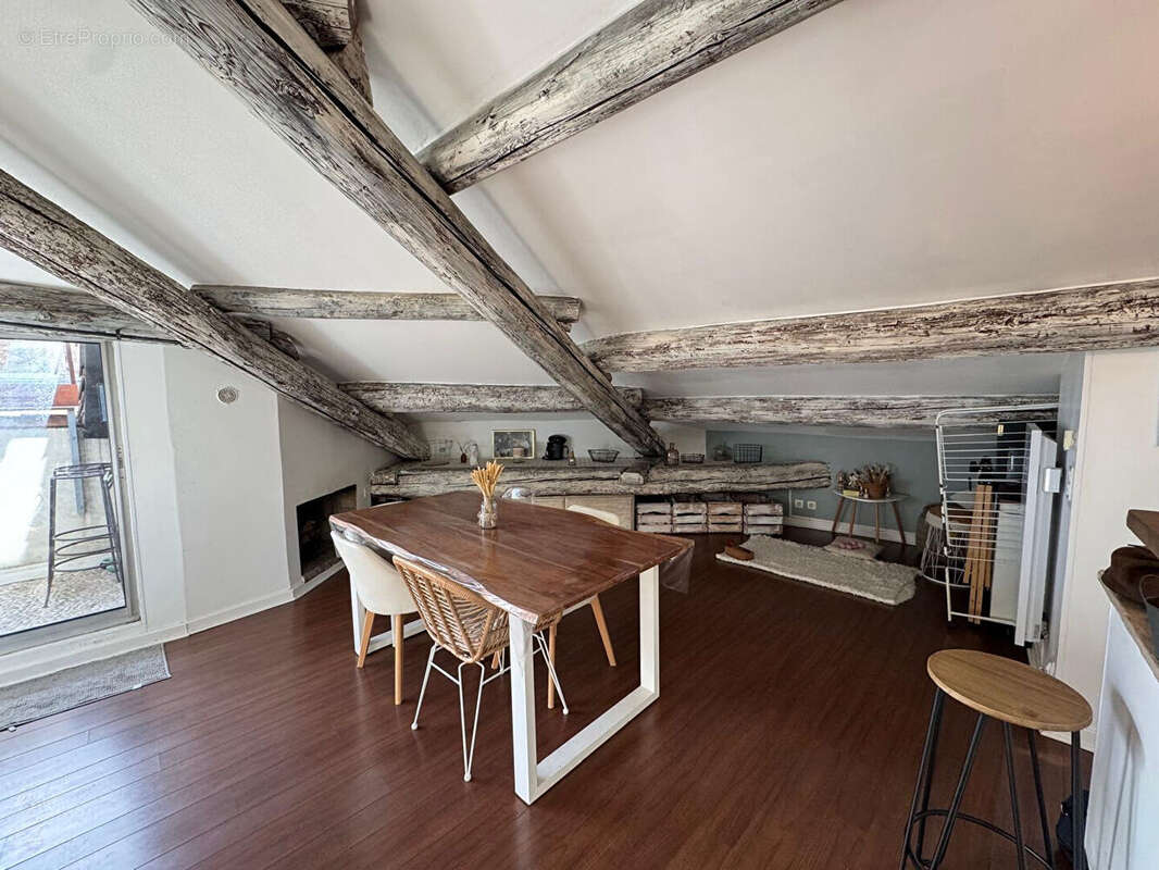 Appartement à BEZIERS