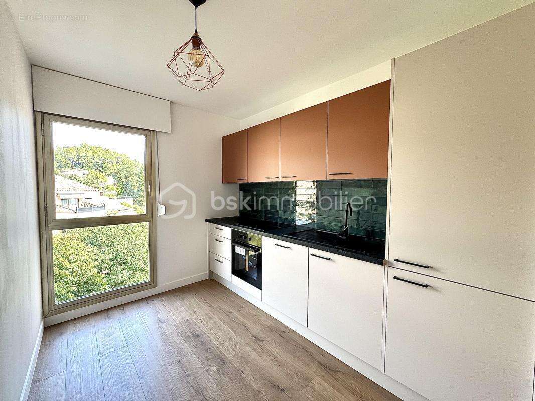 Appartement à MOUGINS