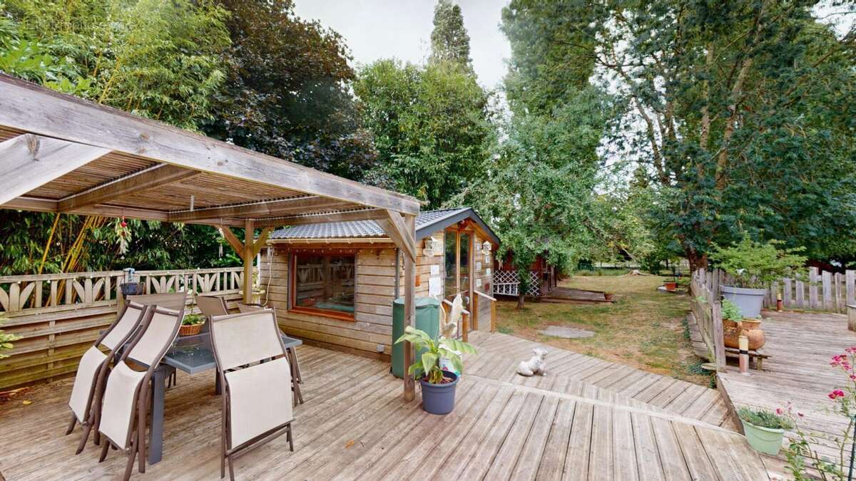 Maison à REBAIS