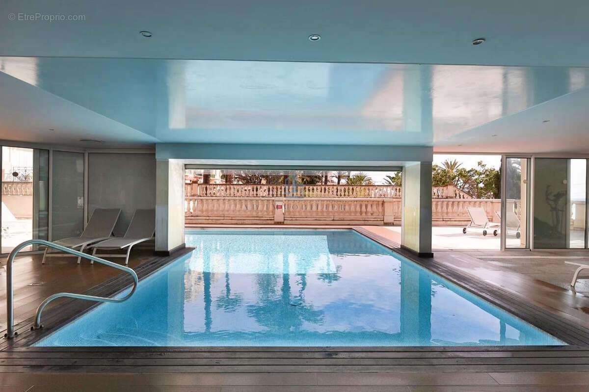 Appartement à MENTON