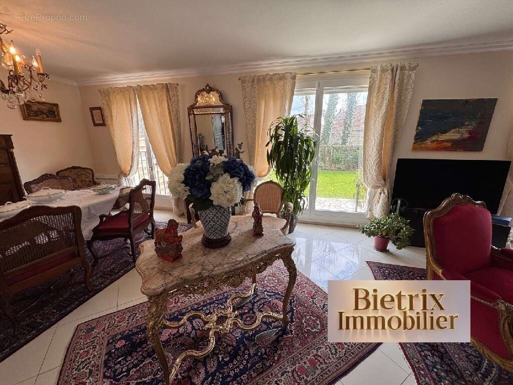 Appartement à L'ISLE-ADAM