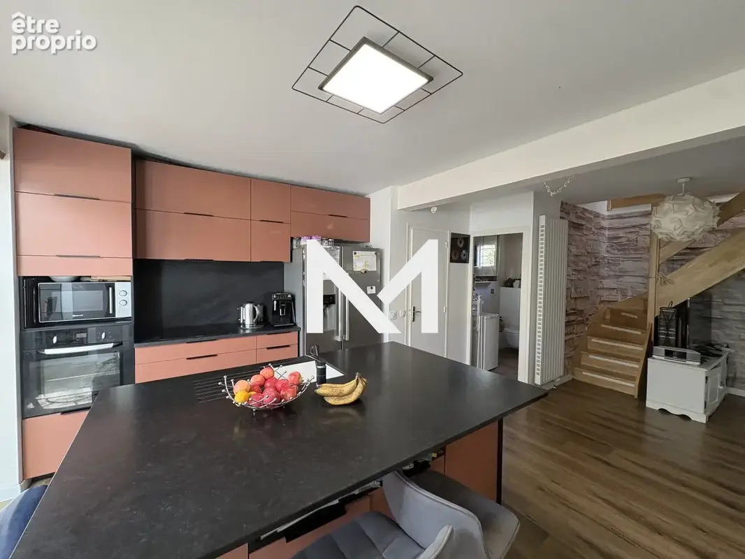 Maison 5 pièces 106 m² à vendre à Grenoble (38000) - photo 3