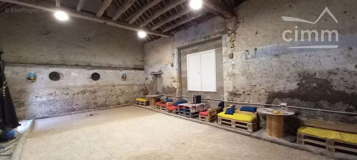 Commerce à HERBAULT