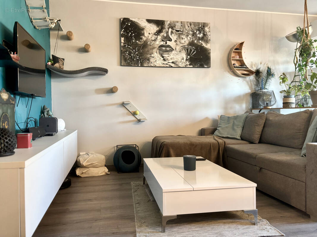 Appartement à ROQUEBRUNE-CAP-MARTIN