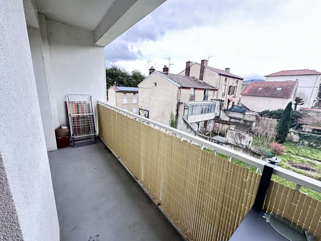 Appartement à SAINT-PAUL-EN-JAREZ