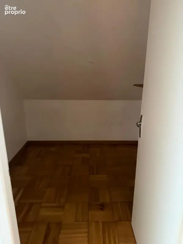 Clery St André, pavillon 121 m2 ,4 chambres - photo 7