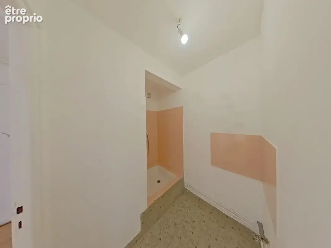 Appartement t4 a vendre brest saint-pierre - dalle beton - photo 11