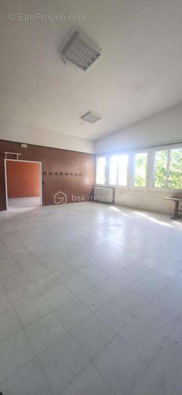 Appartement à MALESHERBES