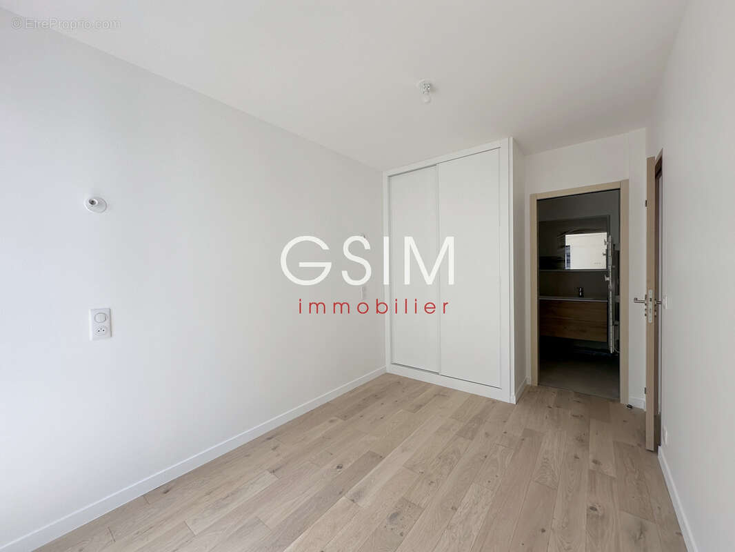 Appartement à GARCHES