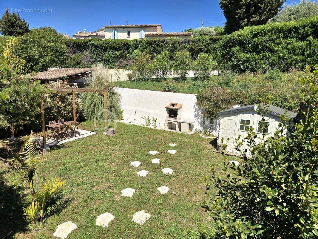 Appartement à VILLENEUVE-LOUBET