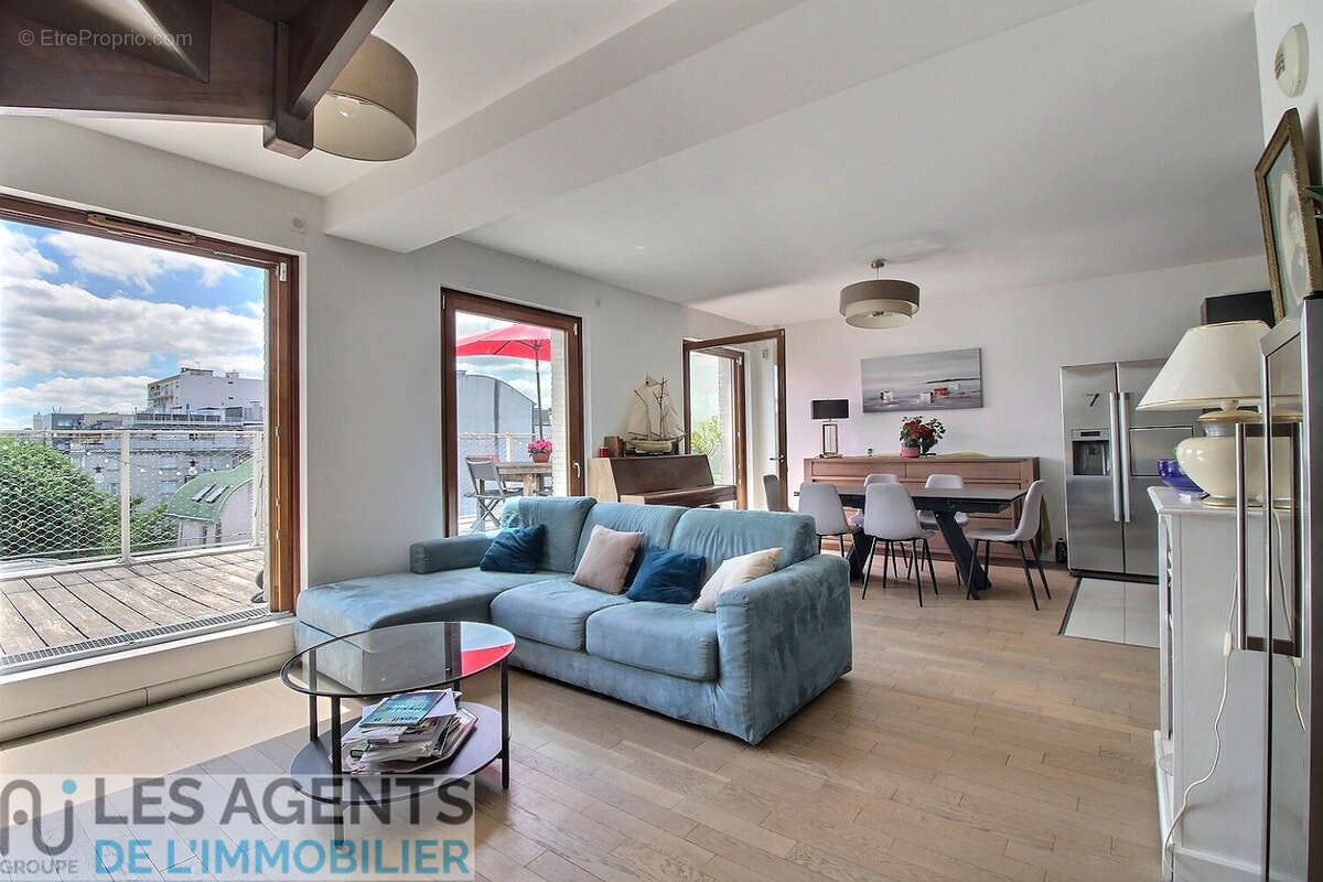 Appartement à SURESNES