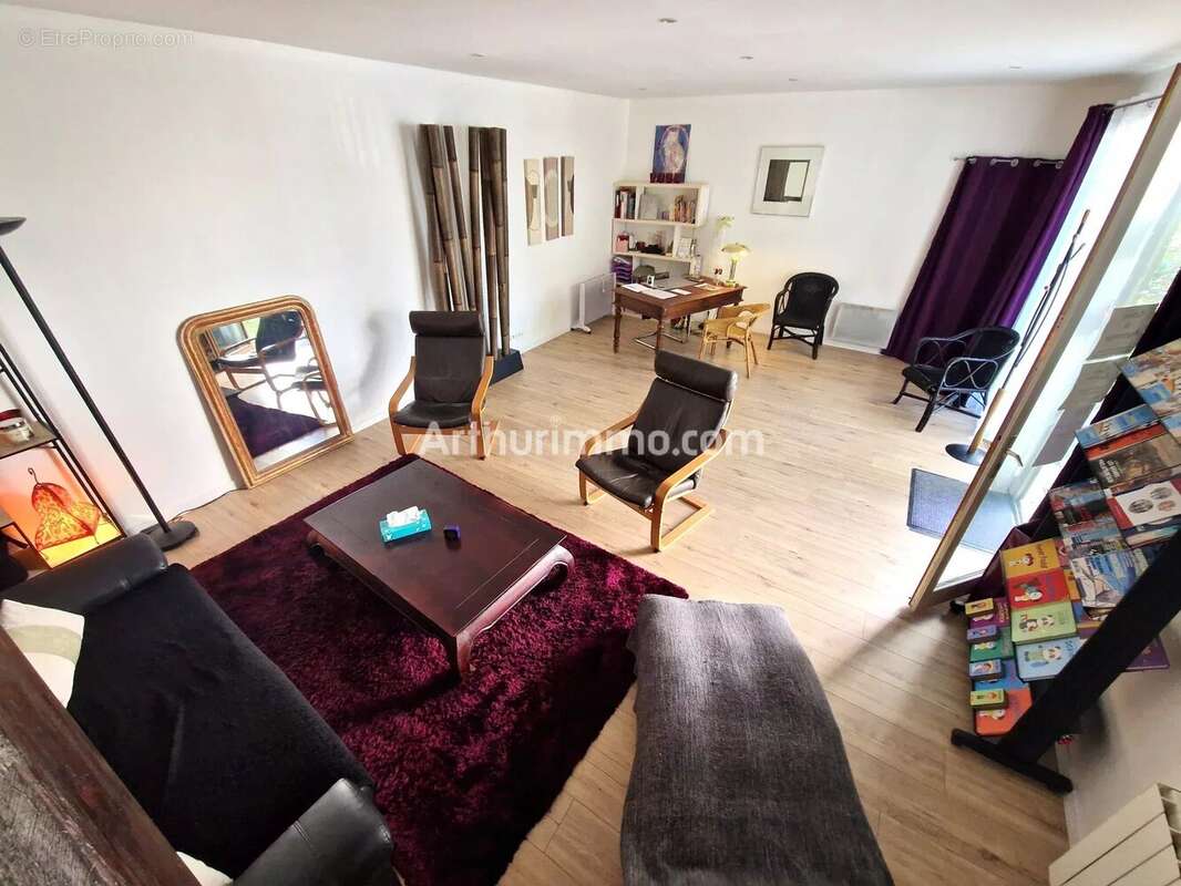 Maison à LONS-LE-SAUNIER