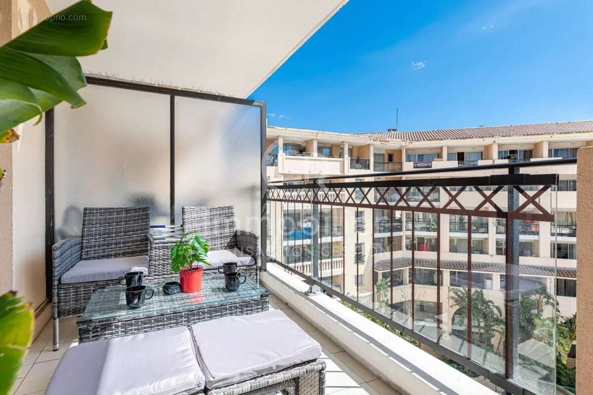 Appartement à CANNES