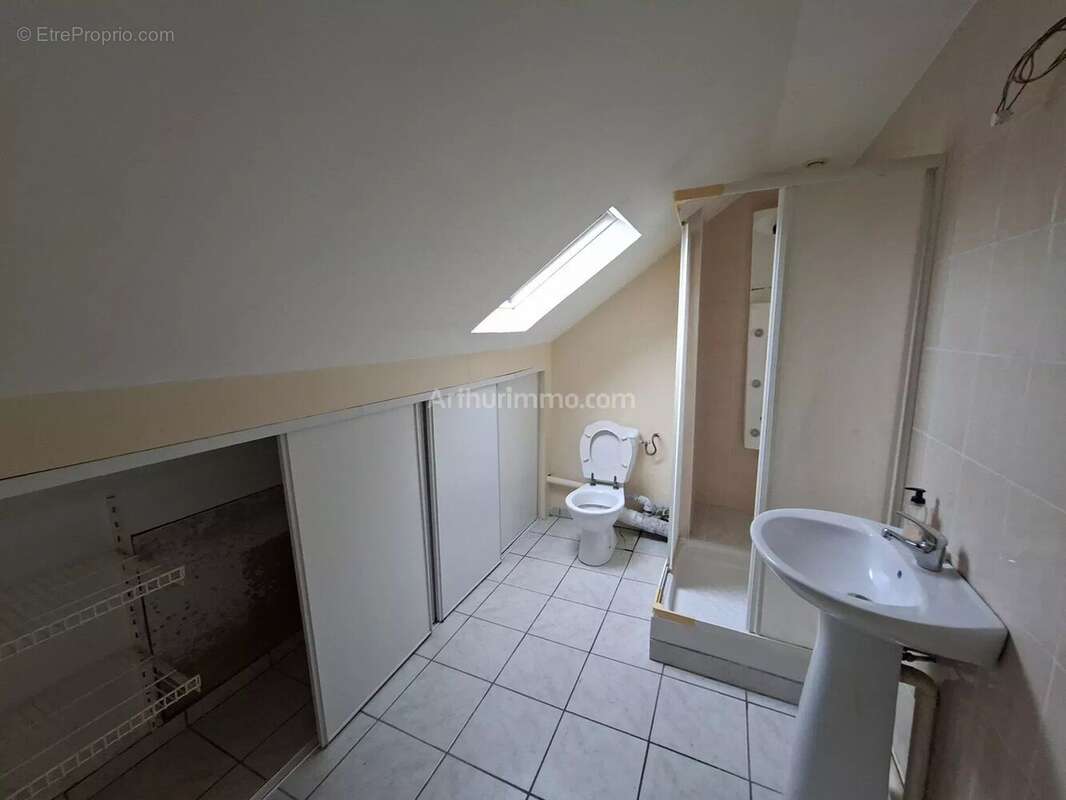 Maison à TALMONTIERS