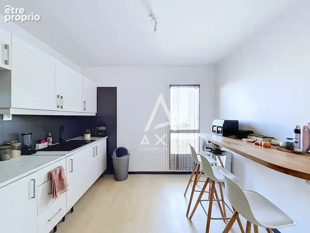 Un appartement lumineux, fonctionnel et soigneusement agencé avec garage - photo 3