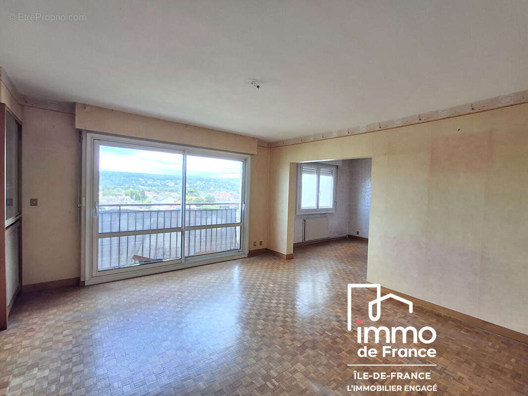 Appartement à MANTES-LA-JOLIE