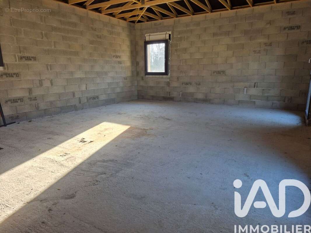 Photo 2 - Maison à SAINT-HILAIRE-DU-ROSIER