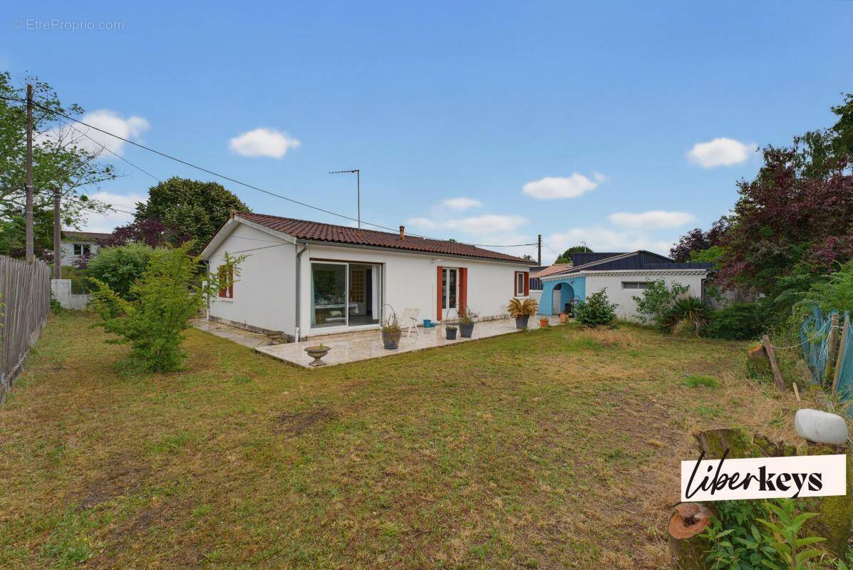 Maison à VILLENAVE-D'ORNON