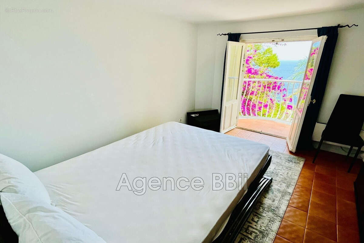 Appartement à CAP-D'AIL